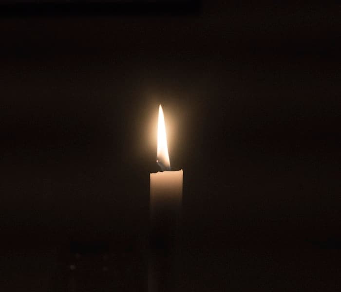 Memorial candles